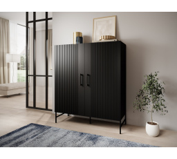 Komoda 122 Raftt, Černá