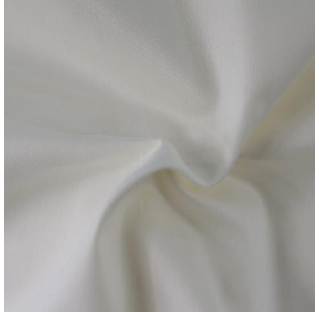 Smetanové saténové prostěradlo plachta bez gumy Smetanové saténové prostěradlo plachta bez gumy