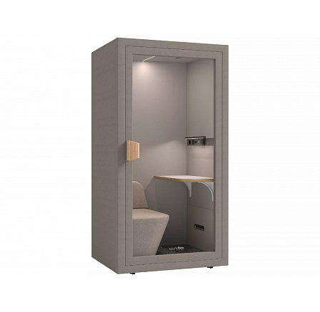 Kabina Tuesday, Hazel Kabina Tuesday, Hazel