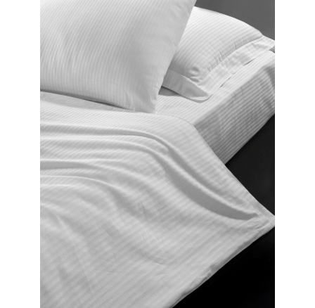 Povlak Atlas Gradl 70x90cm Bílý - česaný 145g/m2, proužek 4 mm zipový uzávěr Povlak Atlas Gradl 70x90cm Bílý - česaný 145g/m2, proužek 4 mm zipový uzávěr